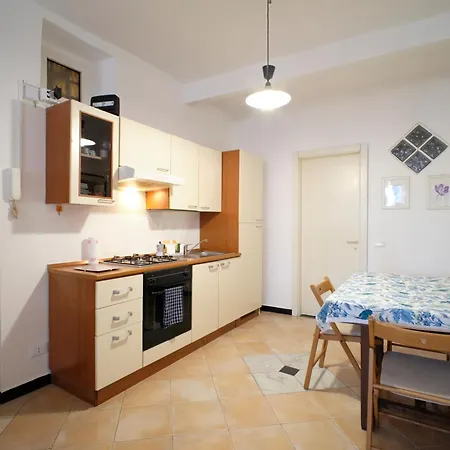 Cavour La Citta Vecchia Апартаменти